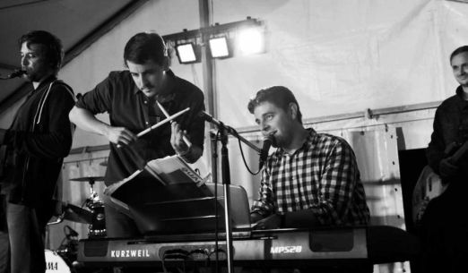 Sen noci svatojánské (divadlo) + Furt rovně