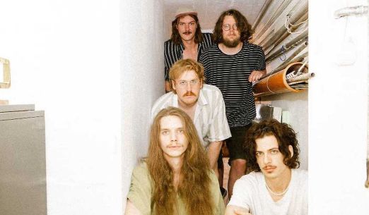 Hypnotic Floor + Peelers + The Invasive Species