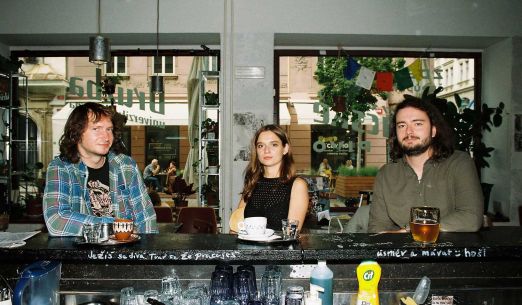 Hypnotic Floor + Peelers + The Invasive Species