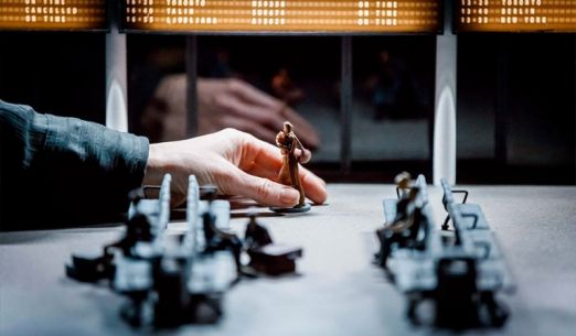 TRANSPORT: CONNECTING FLIGHTS (15+)