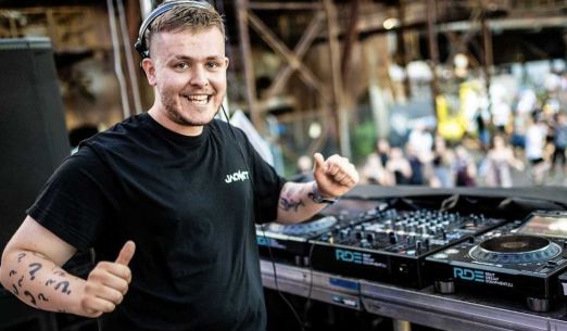 Hardland: Narozeninová edice