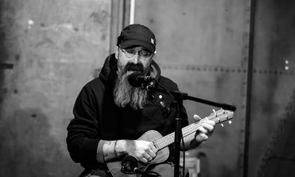 Fousáč: Koncert mezi knihami