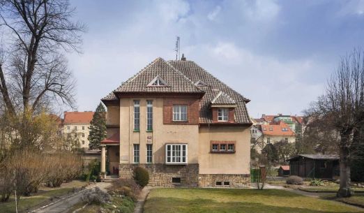 Lábkův rodinný dům a Freundova vila