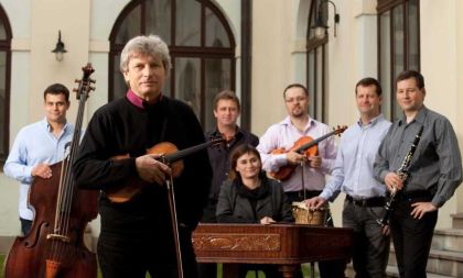 Jiří Pavlica, Hradišťan & Hana a Petr Ulrychovi, Javory Beat