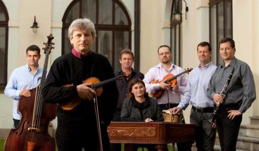 Jiří Pavlica, Hradišťan & Hana a Petr Ulrychovi, Javory Beat