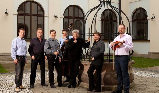 Jiří Pavlica, Hradišťan & Hana a Petr Ulrychovi, Javory Beat
