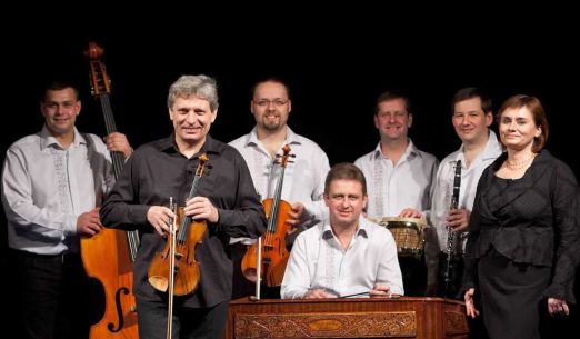 Jiří Pavlica, Hradišťan & Hana a Petr Ulrychovi, Javory Beat