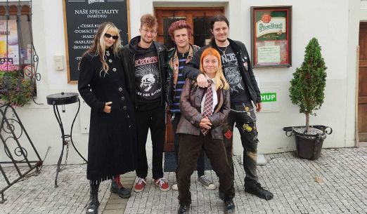 Guitar Gangsters + support: Ravachol