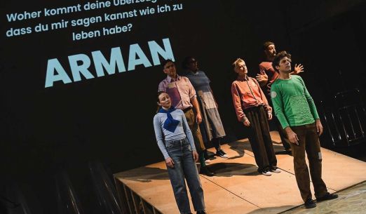 Das Thema & Drážďaňští symfonikové: Mírotvůrci