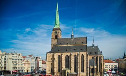 Plzeň očima fotografů. Architektura města ve fotografiích z workshopů Radovana Kodery
