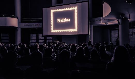 NANĚMO, němý film & živé varhany: The Artist