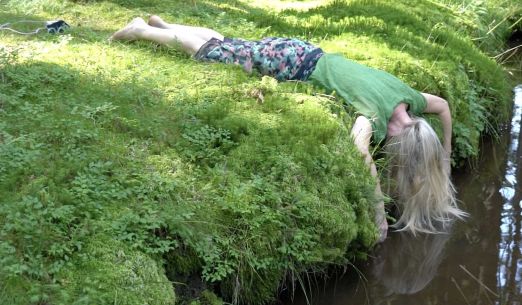 Tělo – kolektivní výstava kurátorky Alžběty Huclové