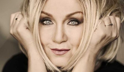 Bára Basiková & Basic Band