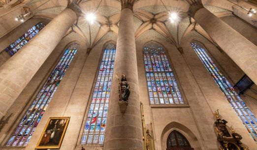 Katedrála sv. Bartoloměje - interiér